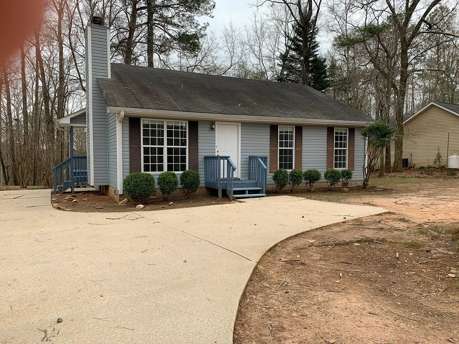 3 bed, 1150 sqft, $1,600 — Photo 2