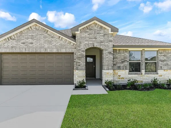 629 Little Spring Ct, Anahuac, TX 77514