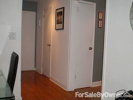 5th image of 52 Underhill Ave
