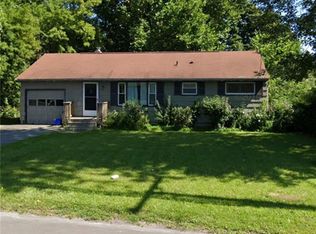 1541 Salt Springs Rd, Syracuse, NY 13214