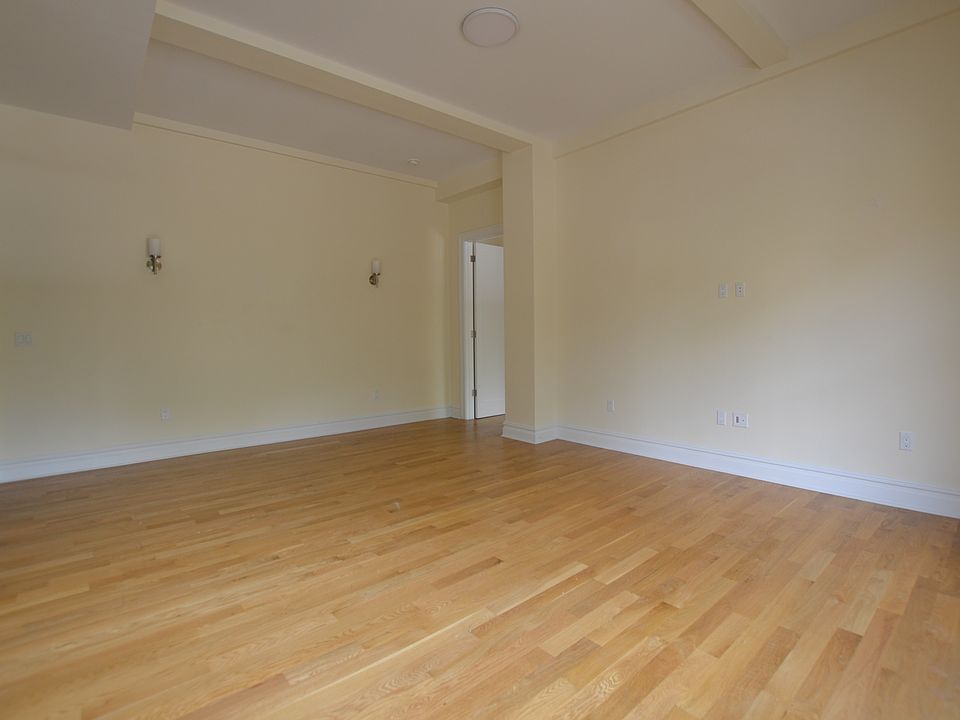 1st image of 166 2nd Ave APT 2C