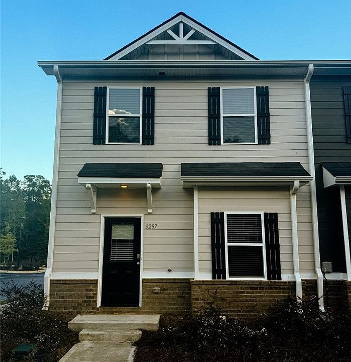 1st image of 3297 Hamlet Dr #33