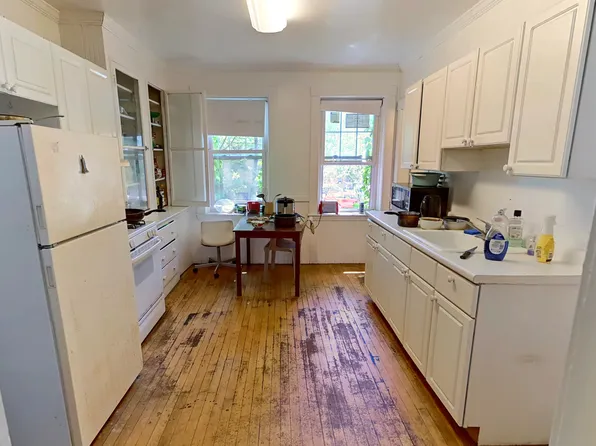 14 Centre St, Cambridge, MA