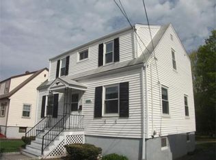 52 Brook Rd, Quincy, MA 02169