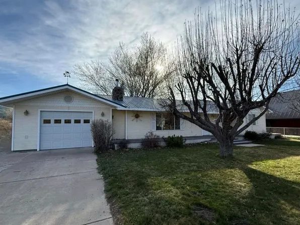 426 Rancho Circle Dr, Loyalton, CA 96118