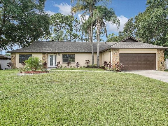 3rd image of 22606 Southshore Dr