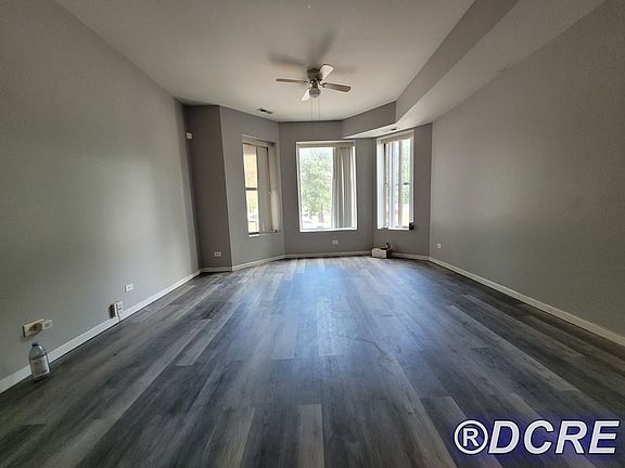 4th image of 3215 W Douglas Blvd #1