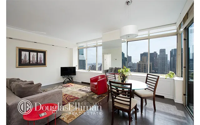 Rented by Douglas Elliman | media 18