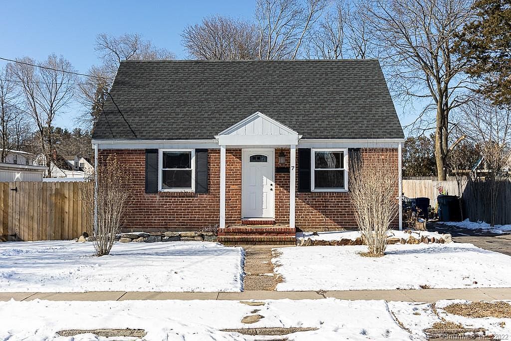 7 Beckwith Dr, Plainville, CT 06062 Zillow