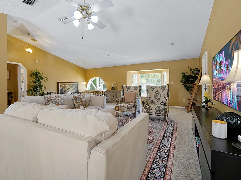 5212 Abelia Dr — Photo 5