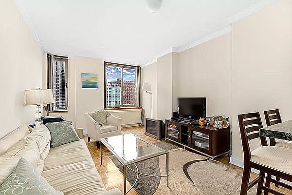 1st image of 400 E 90th St APT 9F