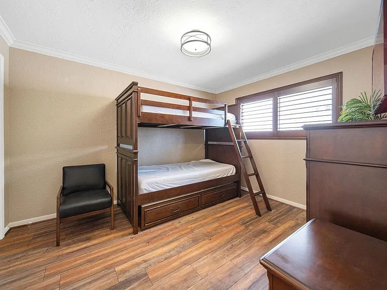801 River Rd E #116 — Photo 10