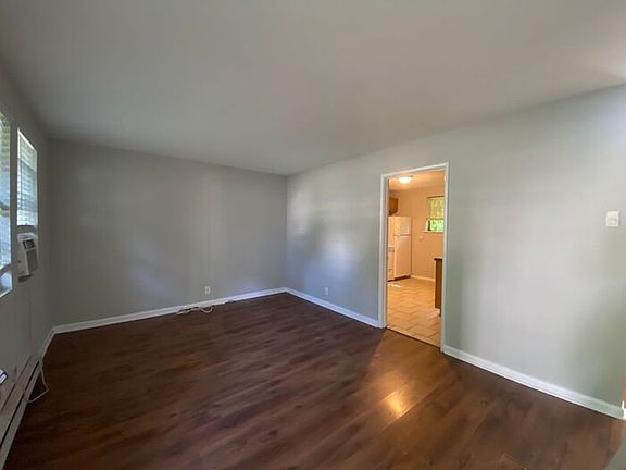 4th image of 2406 Meharry Blvd Unit B