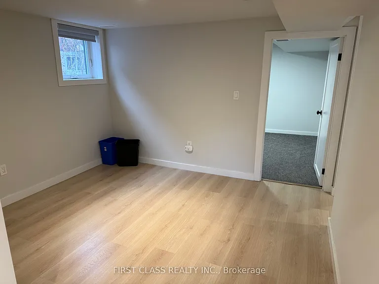259 Floyd Ave #BSMNT — Photo 3