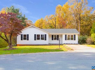 1108 Pinehurst Ct, Charlottesville, VA 22902