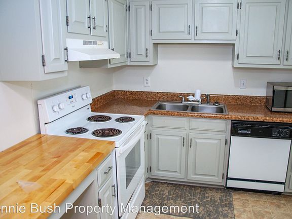 4th image of 856 Westminster Ln