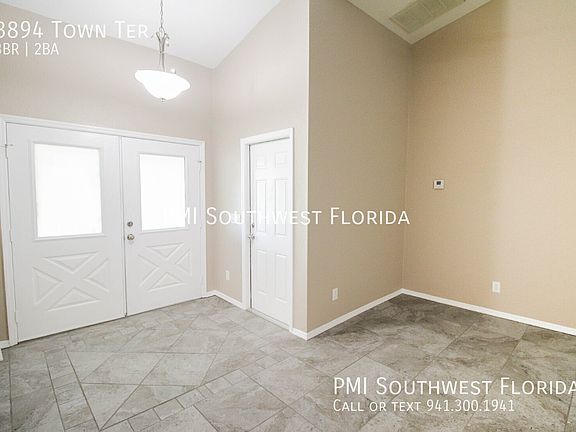 4th image of 3894 Town Ter