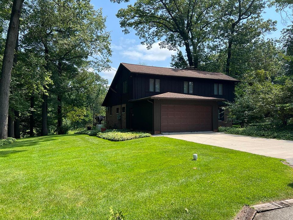 1st image of 419 Firefly Dr