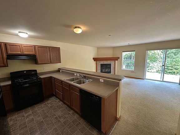 3rd image of 1436 Packwood Ave
