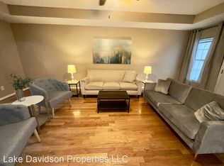 725 3rd St NE, Alabaster, AL 35007