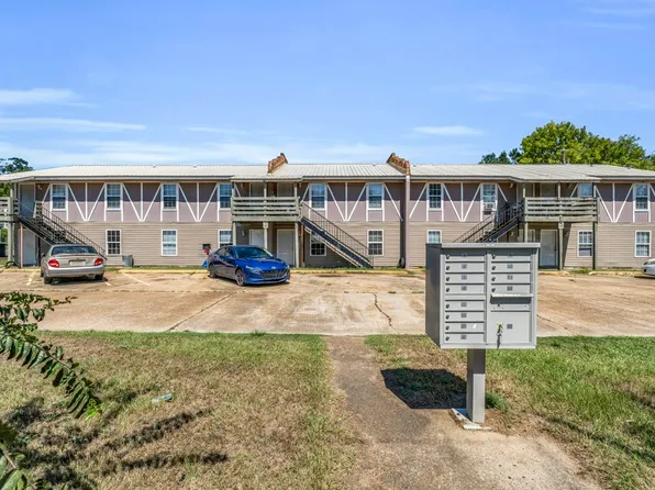 1025 6th Ave N, Columbus, MS