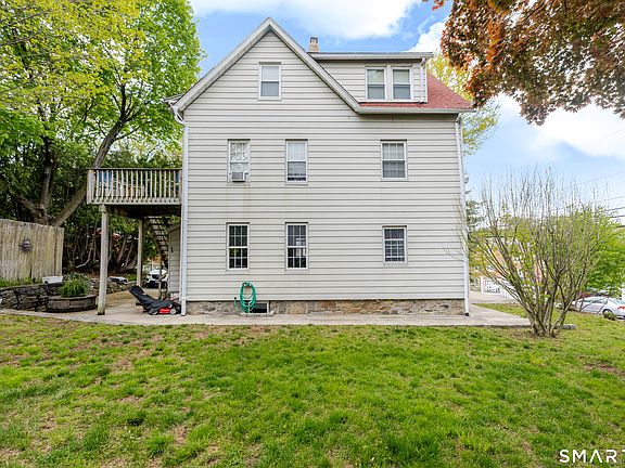 4th image of 192 Knickerbocker Avenue