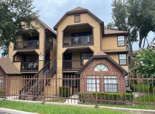 355 Lakepointe Dr Unit 102, Altamonte Springs, FL 32701