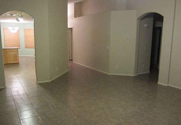 4th image of 15880 W Linden St