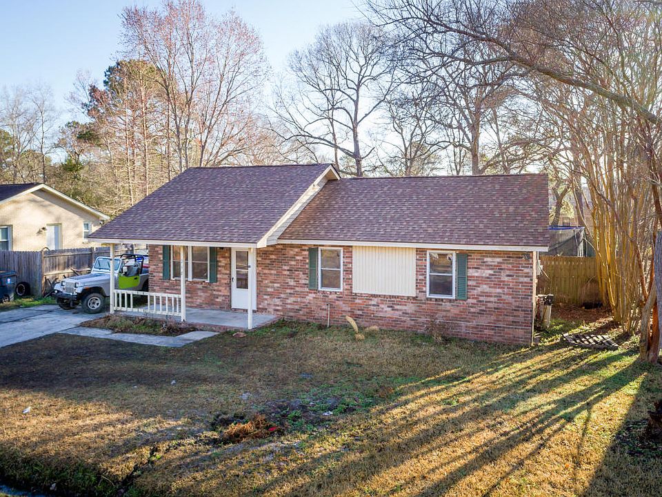 2nd image of 218 Mary Scott Dr