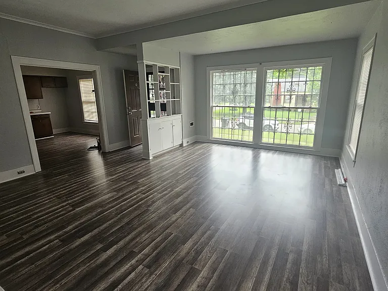 259 Merrick St #A — Photo 3