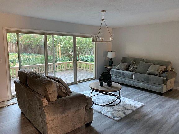 4th image of 6906 Navarro Ct
