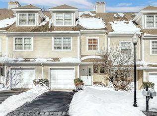 25 Crystal Hill Drive, Pomona, NY 10970