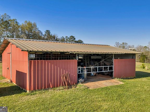 4th image of 1730 Stallings Rd