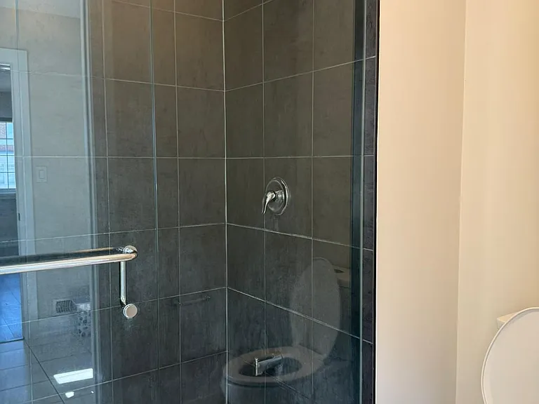 103 Monarch Woods Dr — Photo 16