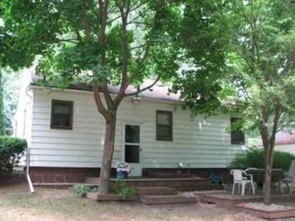 2433 Lorraine Ave, Kalamazoo, MI 49008