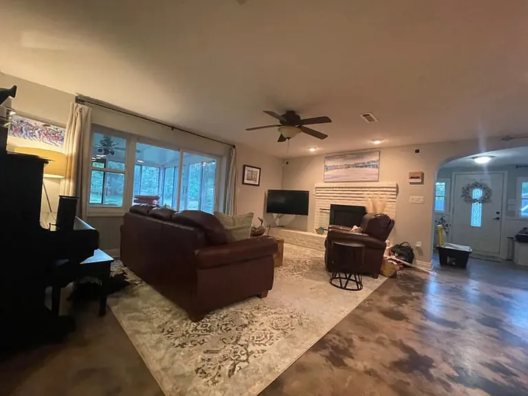 4007 Duffy Dr — Photo 7