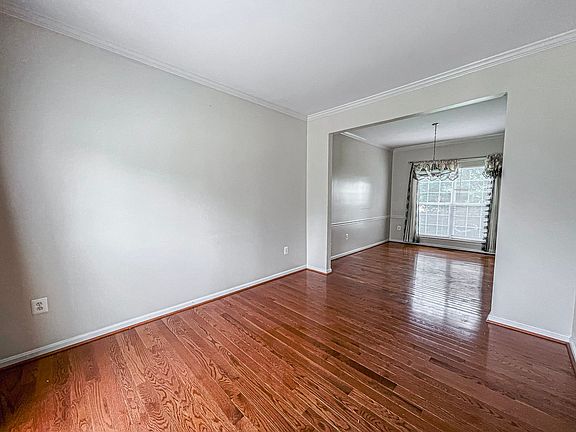 5th image of 3122 Weeping Cherry Ct