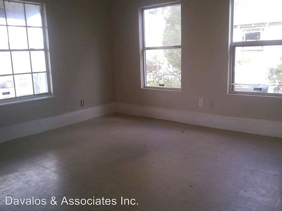 1st image of 120 Elsie Ave