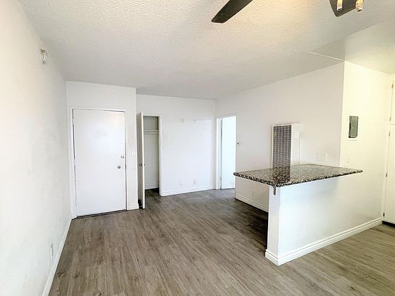 5th image of 3712 Veteran Ave #5