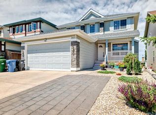 234 S Panatella Blvd NW, Calgary, AB T3K 0A9