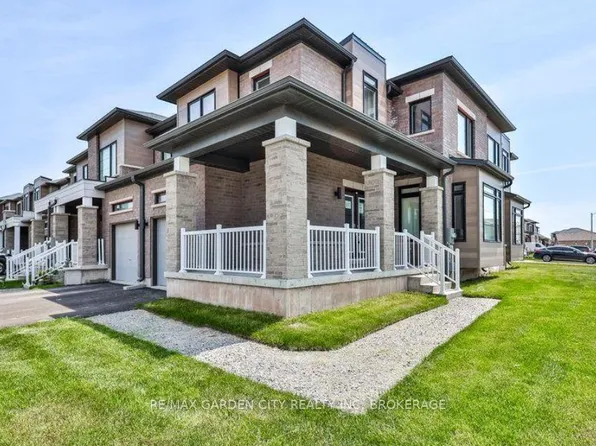 41 Bentgrass Dr, Welland, ON L3B 0H4