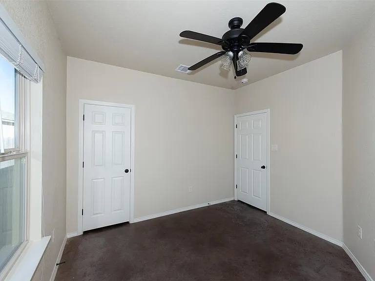 245 Joanne Loop #B — Photo 20