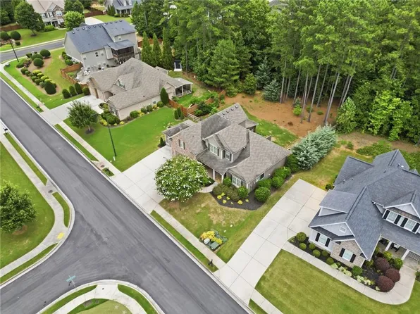 993 Double Branches Ln, Dallas, GA 30132