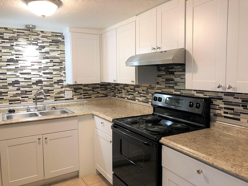 Most of our kitchens have gorgeous glass tile and new appliances!