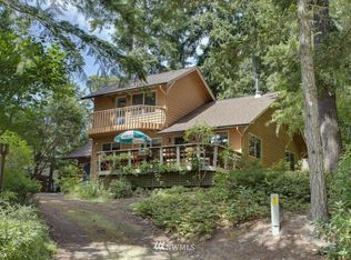 5237 Ponderosa Dr NE, Hansville, WA 98340