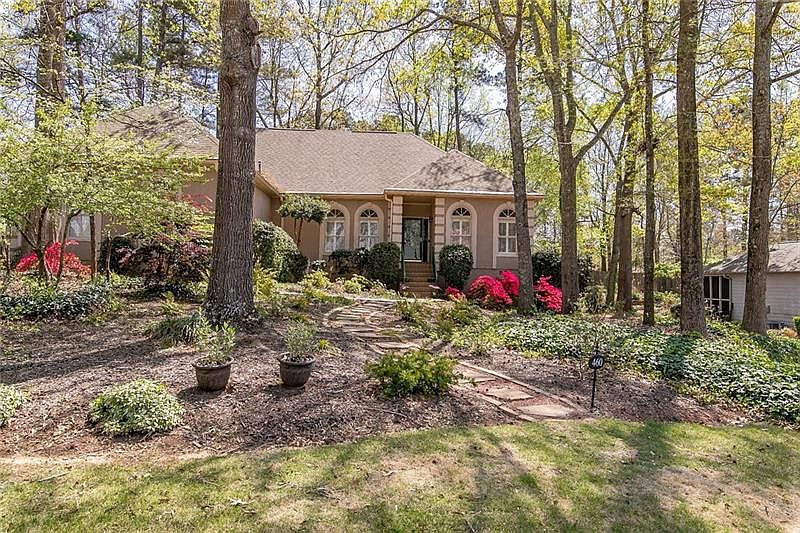 1st image of 460 Timber Laurel Ln