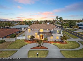 300 Amberjack Pl, Melbourne Beach, FL 32951