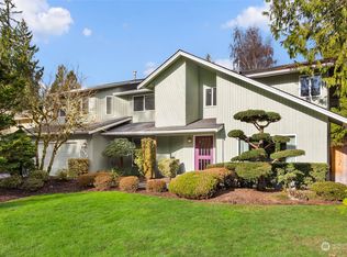 18422 NE 26th Way, Redmond, WA