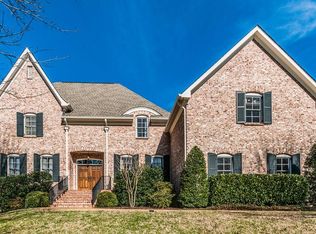 1330 Burton Valley Rd, Nashville, TN 37215