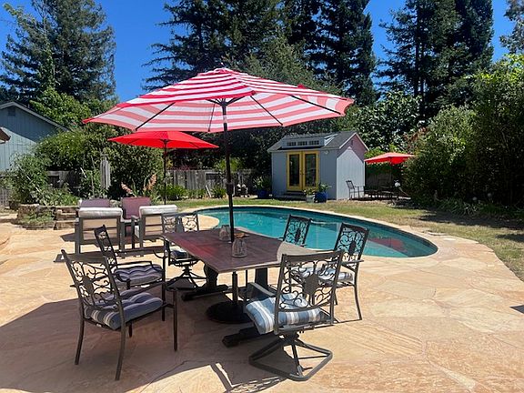 room for outdoor dining